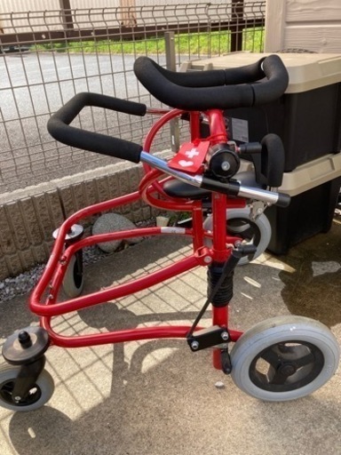 福祉用歩行器　子供用　ミニウォークL