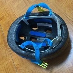 男の子　自転車ヘルメットの画像
