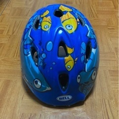 男の子　自転車ヘルメット