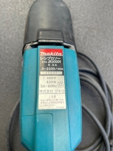 マキタ レシプロソーJR3000V中古作動品100V ケース、替え刃付き