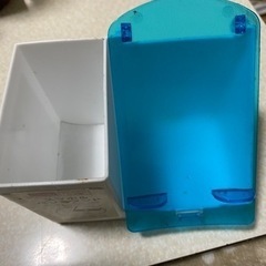 95%off新品ワイヤレス充電器 正規品、携帯アクセ6点付きの画像