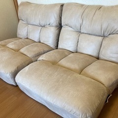 【受渡者決定済】ニトリ　つながるワイドポケットコイル座イス　ベージュ