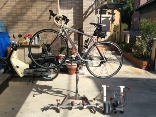 TREK  alpha  aluminum 《引取限定》　☆MINOURA ローラー台・VERGO・メンテナンススタンド付き