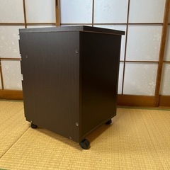 ローリング式引き出しの画像