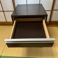 ローリング式引き出しの画像