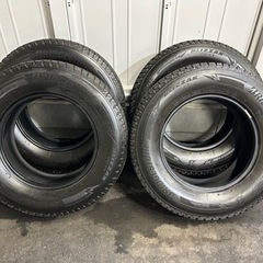 （お話中）225/70R16 BLIZZAK DM-V3 ジムニー　4本