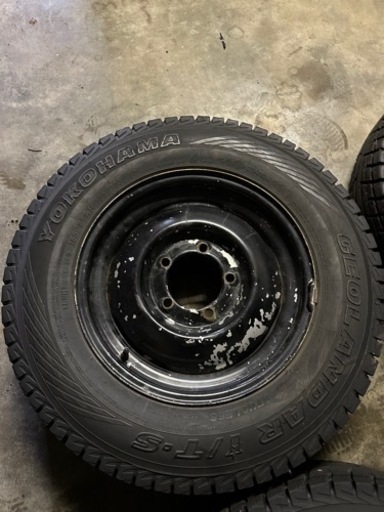 185/85R16  冬タイヤ