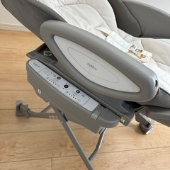 ✨️美品 アップリカ ユラリズム オート ムーンロック 電動ハイローチェア 楽天市場】ユラリズム オートAB ムーンロック BR(1台)【アップリカ