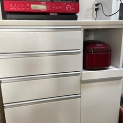 決定。食器棚　ニトリ　使用2年　の画像