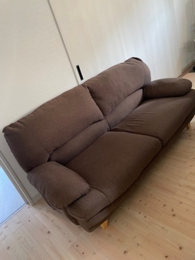 ソファー　3人掛け？　スイート