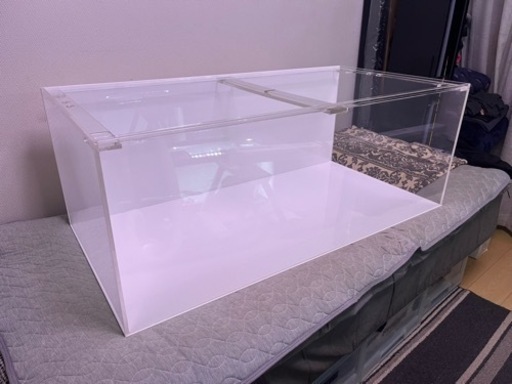 アクリル水槽（新品•未使用）引き取り限定