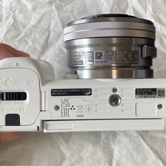 【ほぼ未使用】YouTuber御用達　ZV-E10の画像