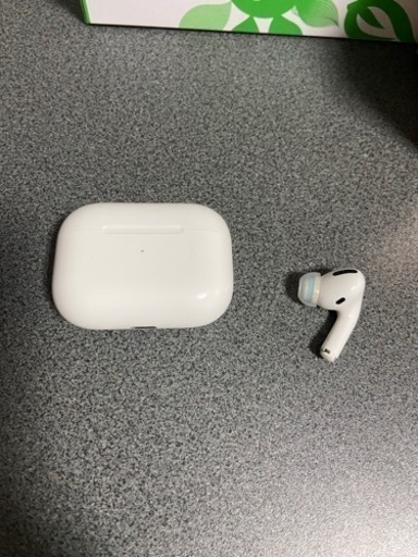 AirPods Pro 右耳のみ　