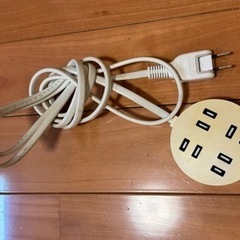 お渡し完了【中古】エレコム 延長コード 2m  4つ口