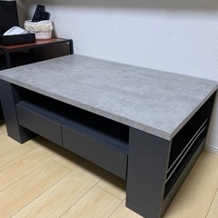 ダイニングテーブル 受け渡し者決まりました。
