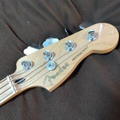 FENDERプレシジョンベースの画像