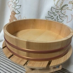 すし桶（寿司桶）直径30センチの画像