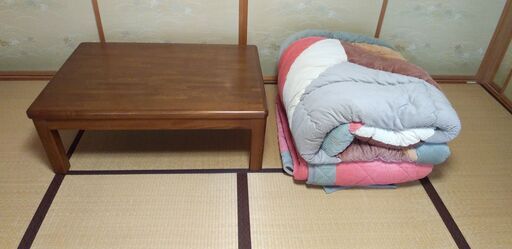 家具調炬燵 こたつ と 布団