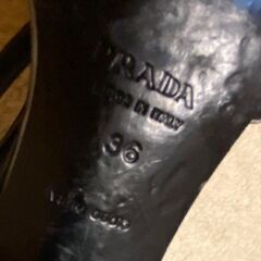 プラダ　サンダル　の画像