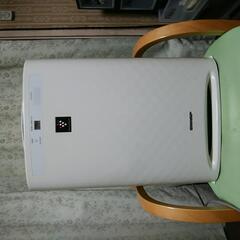 シャープ加湿空気清浄機KC-A50Wの画像