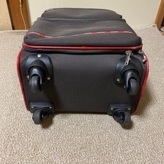 アツキオオニシ キャリーケース 旅行 バッグ スーツケースの画像