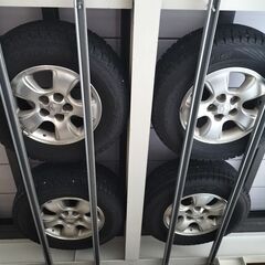 スタッドレス トリビュート エスケープ デリカなど