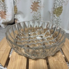 サラダボール　ガラス