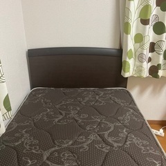 シモンズベッドの画像