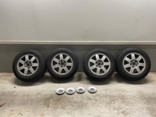 フォルクスワーゲン　スタッドレス　バリ山