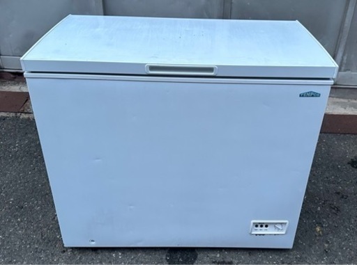 【動確済み】2018年製 業務用 テンポス 冷凍ストッカー TBCF-190-RH 190L 上開き 電気冷凍庫 電気ストッカー 厨房機材 厨房機器 大阪 大型