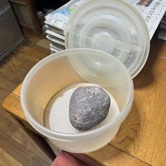 漬物作り容器と漬物石
