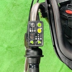 ❶5621子供乗せ電動アシスト自転車ブリヂストン 20インチ良好バッテリーの画像