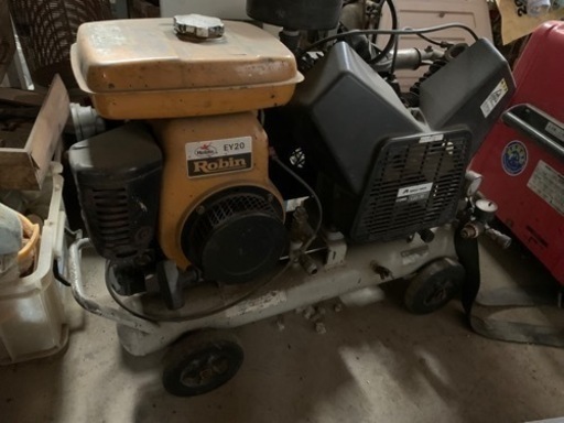 エンジンコンプレッサー▲岩田！イワタ！塗装屋！エアー工具に！値下げ交渉