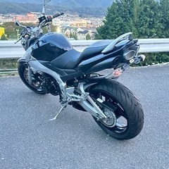 スズキGSR 400 F i 4 シリンダー車検2年付きの画像