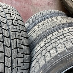 冬タイヤ、4本アルミセット、175/65R15、5穴、の画像