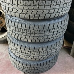 冬タイヤ、4本アルミセット、175/65R15、5穴、の画像