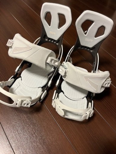 スノーボード　ビンディング　バインディング　新品未使用