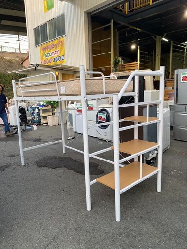 大阪★ロフトベッド～マットレスなし28000円