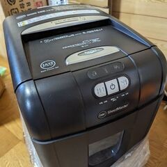 ＊取引中　シュレッダー、モンゴル楽器、棚、バッグetc