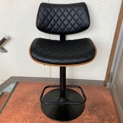 バー椅子の画像