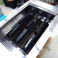 赤外線焼物器　グリラー　アサヒサンレッド　SGR-65　都市ガス（13A）用　リユース品　値下げしました！の画像