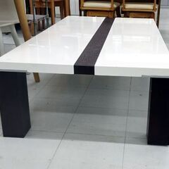 ローテーブル エナメル調 ホワイト  幅150cm×奥行80cm×高さ39㎝ センターテーブル  苫小牧西店の画像