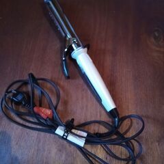 ヘアアイロンお譲りします（カールプロ SR-32）