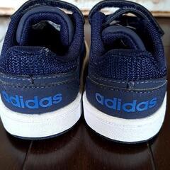 adidas アディダススニーカー12㎝の画像
