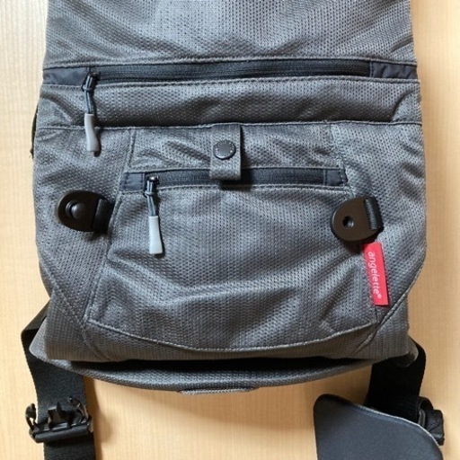 【期間限定16800円→15000円】アンジェレッテ 抱っこ紐＋よだれ胸カバー2枚