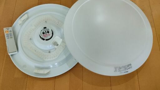 LEDシーリングライト　panasonic HH-CA0811A 8畳用　2016年製