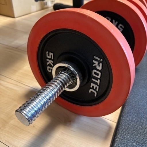 値段交渉OK！筋トレセット（ダンベル、ケトルベル、ベンチ） 値段交渉OK！筋トレセット（ダンベル、ケトルベル、ベンチ）