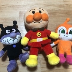 【値下げします！】アンパンマンぬいぐるみの画像
