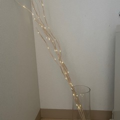 透明花瓶＋ホワイトブランチ LEDライト付きオブジェの画像