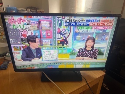 液晶テレビ　32型　2015年